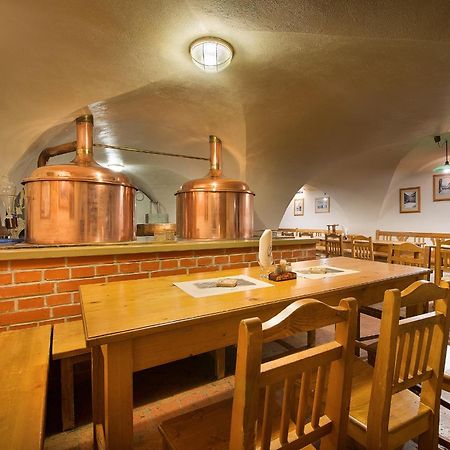 U Medvidku-Brewery Hotel Prague Exterior photo