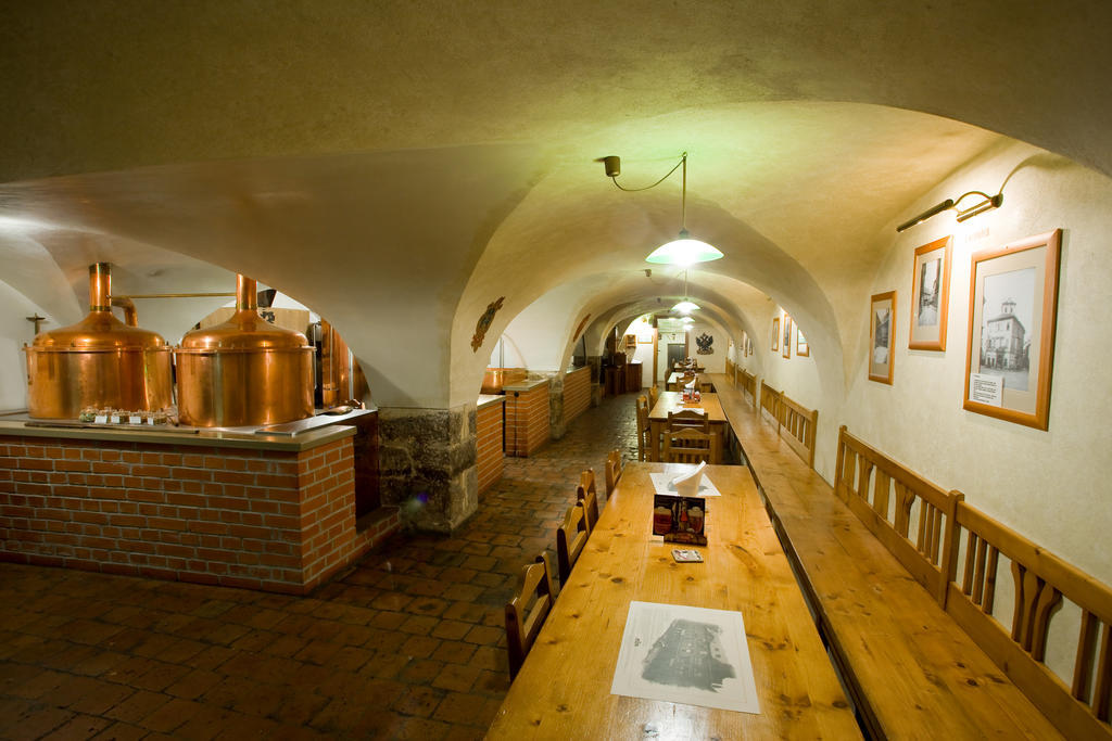U Medvidku-Brewery Hotel Prague Exterior photo